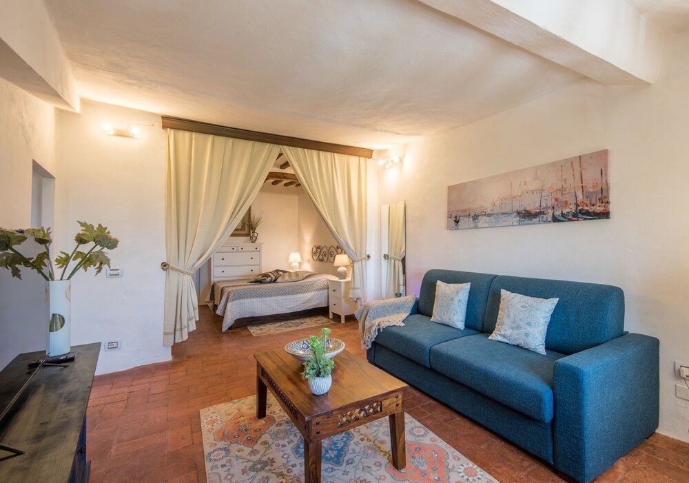Cabaña 1 dormitorio con vista a la montaña "apartment in the Heart of Radicondoli With Views Over the Hills and Wi-fi"
