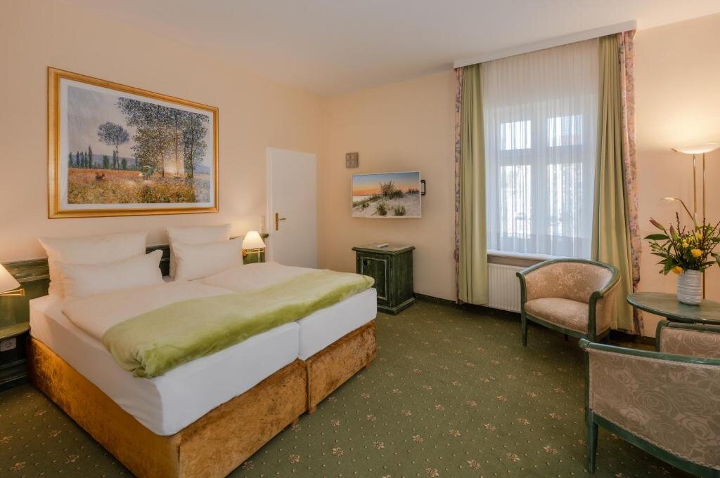 Standard Doppel Zimmer mit Landblick Vineta Hotels