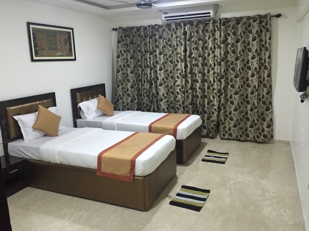 Двухместный номер Deluxe c 1 комнатой с видом на озеро Sapphire Asta Mumbai