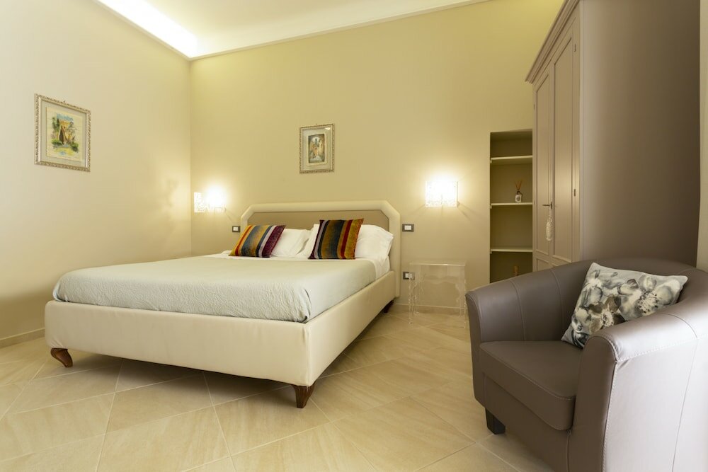 Superior Double room with balcony Maecò Ortigia B&B