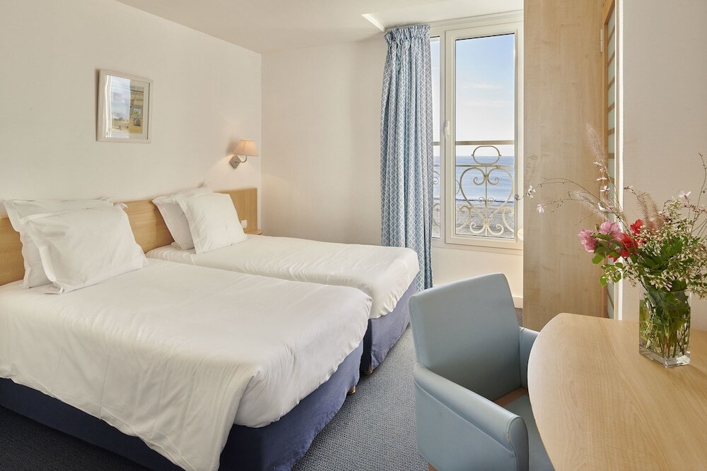 Comfort room Hôtel Vacances Bleues Villa Caroline