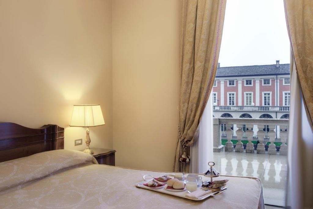 Двухместный номер Deluxe Villa Fenaroli Palace Hotel