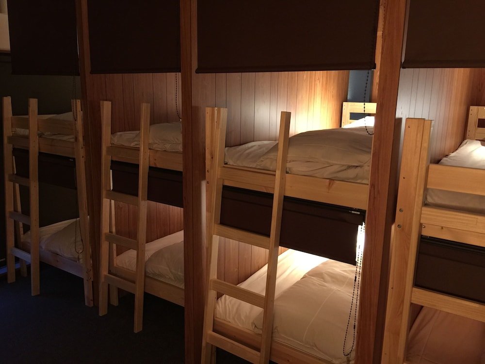 Кровать в общем номере (женский номер) TSUDOI guest house
