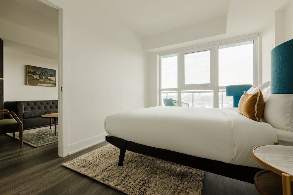1 Bedroom Apartment with balcony Sonder at Artesa