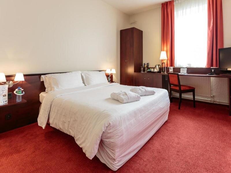Standard Double room Kyriad Prestige Hotel Clermont-Ferrand