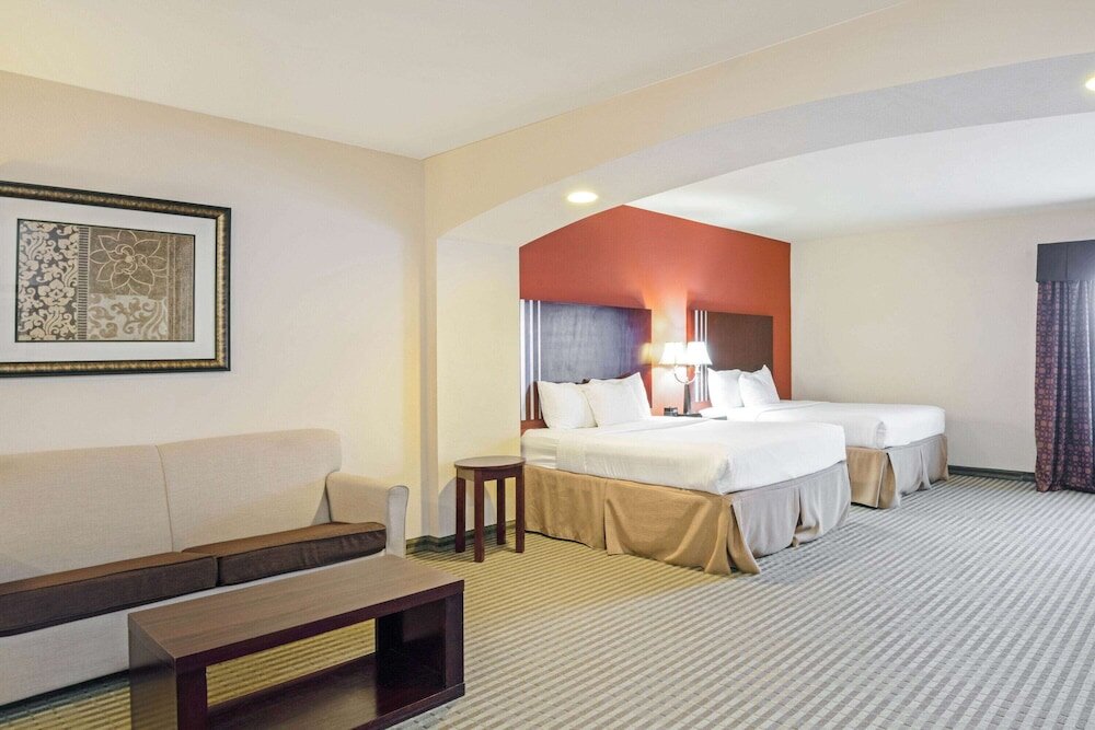 Suite De lujo La Quinta Inn & Suites by Wyndham Woodward