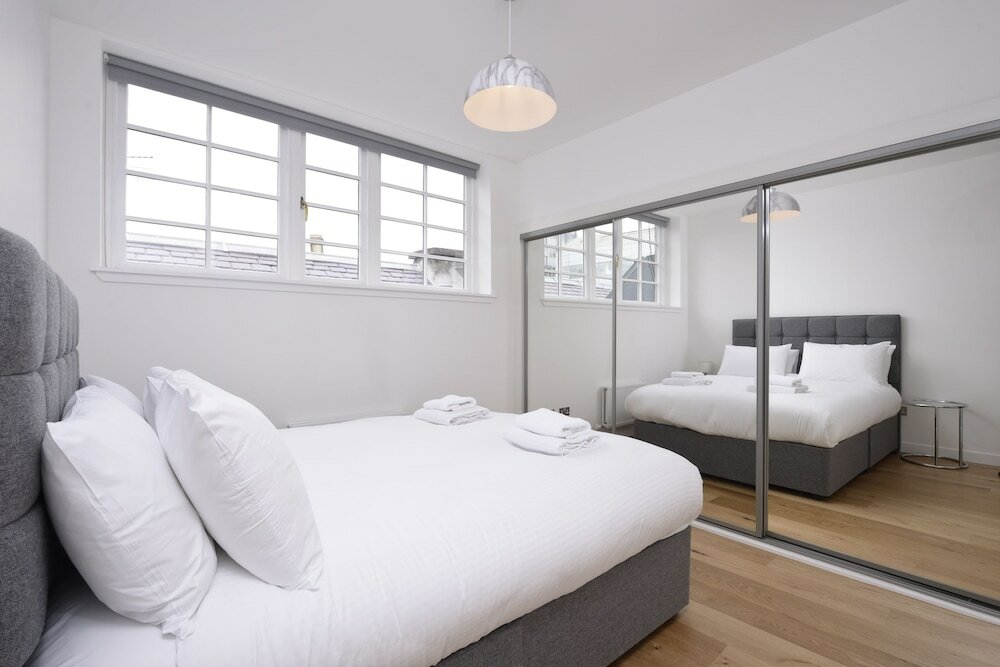 2 Bedrooms Classic Apartment Destiny Scotland Apartments at Canning Street Lane