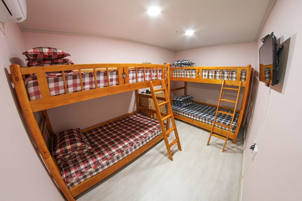 Bed in Dorm (male dorm) Tongyeong Sarang Hostel