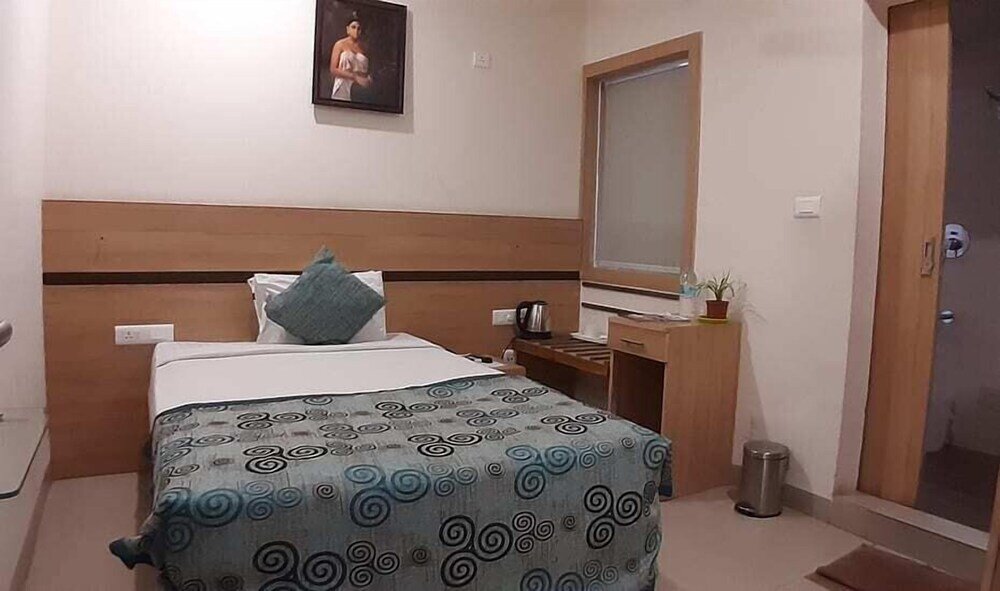 Standard room Geetha Residency