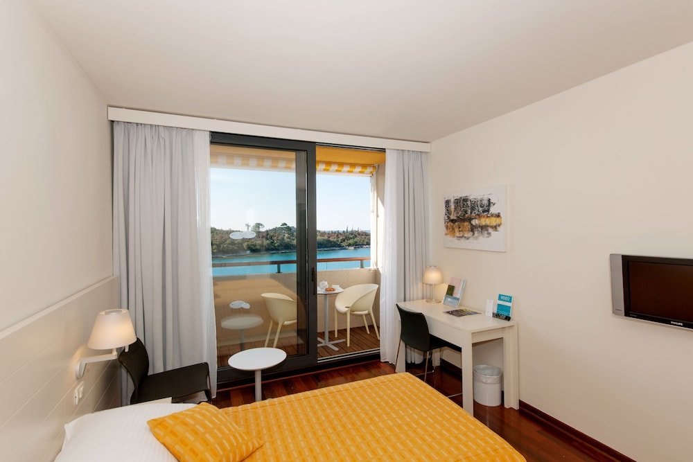 Семейный номер Standard с балконом Maistra Select Island Hotel Istra