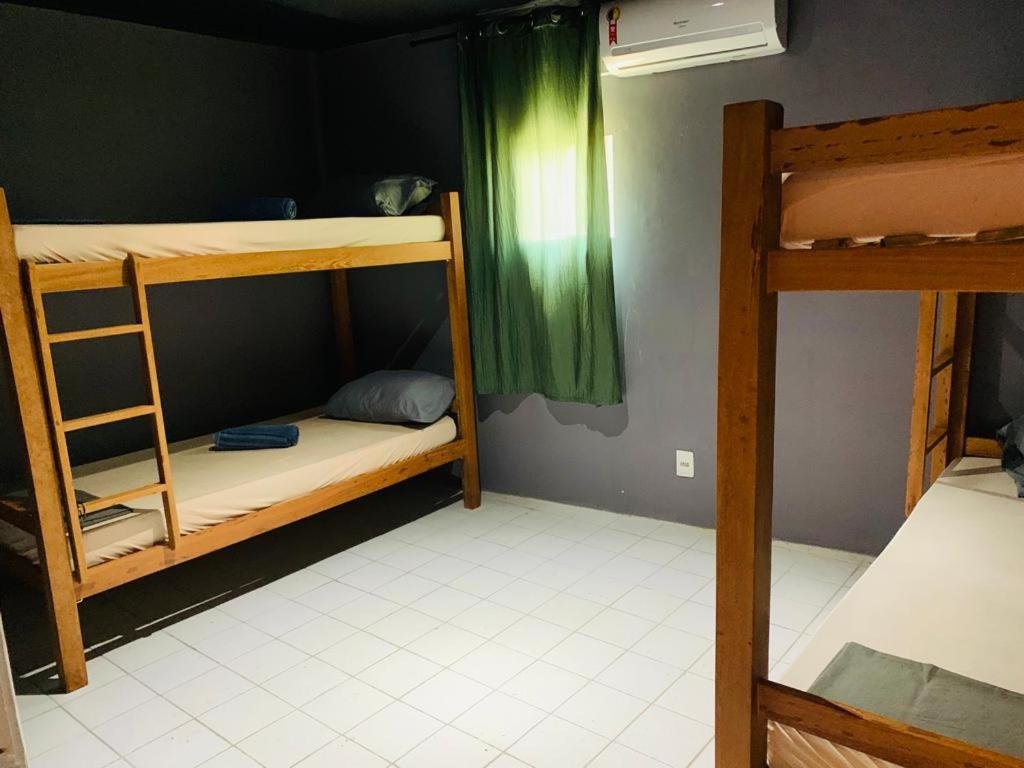 Standard Quadruple room Reef Hostel & Pousada
