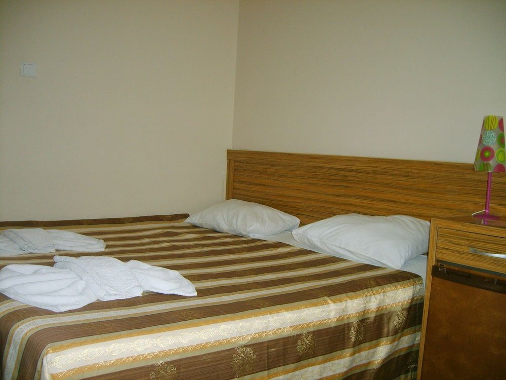 Standard Einzel Zimmer mit Balkon Lara Kapris Hotel