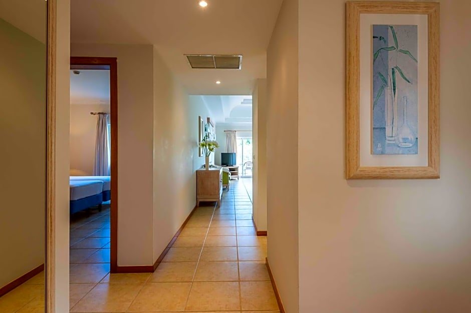 Апартаменты с 2 комнатами с видом на бассейн Vale d'Oliveiras Quinta Resort & Spa