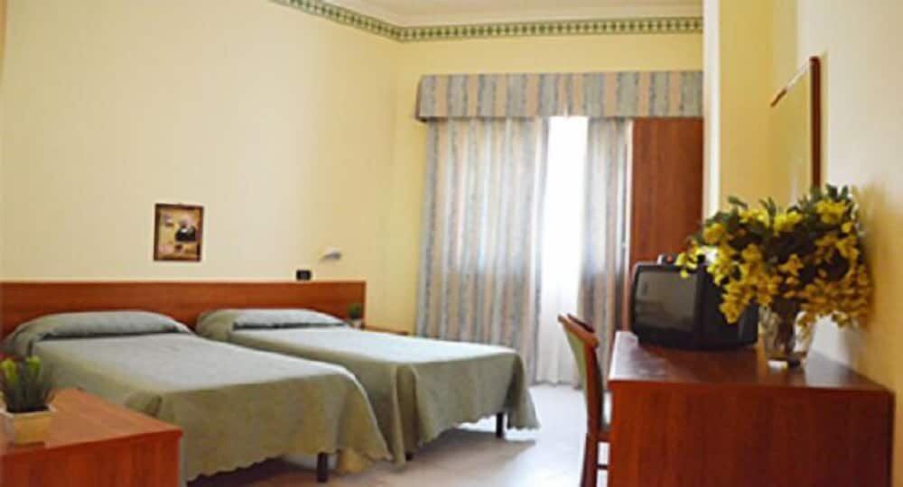 Standard Doppel Zimmer Hotel La Perla Del Gargano