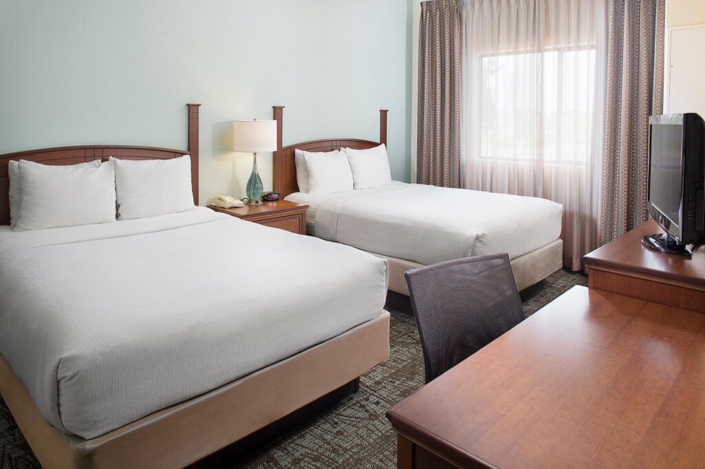 Четырёхместный люкс c 1 комнатой Staybridge Suites San Angelo, an IHG Hotel