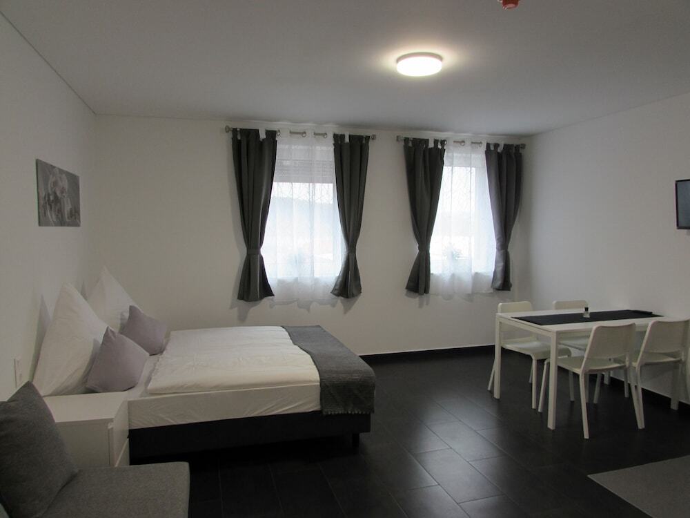Hotel201 盖布利茨
