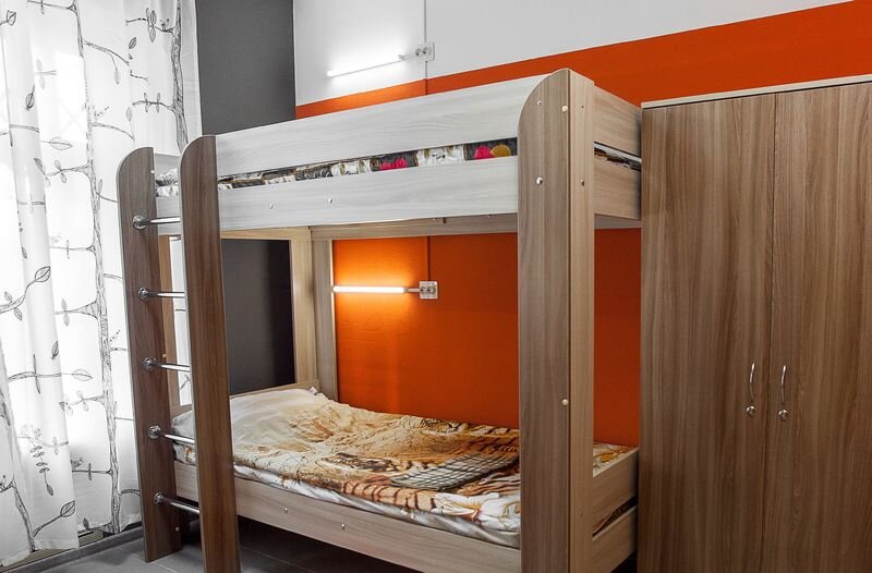 Кровать в общем номере (женский номер) Camin Hostel