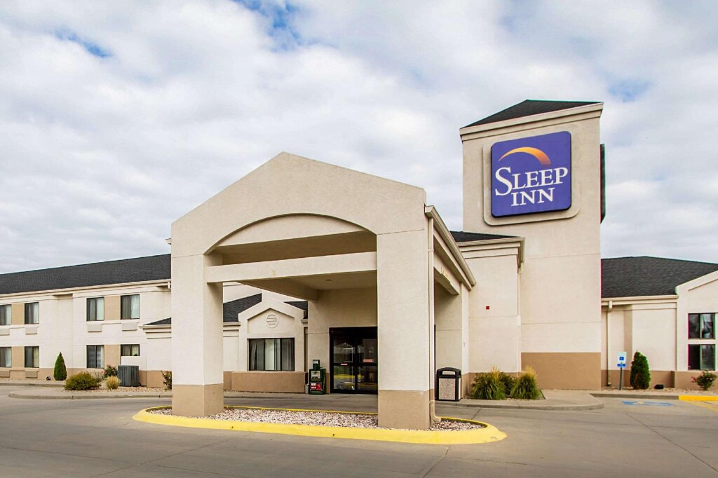 Номер Deluxe Sleep Inn By Choice Hotels