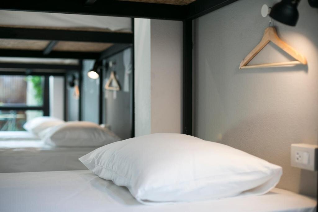 Кровать в общем номере Sleeping Well Chiangkhong