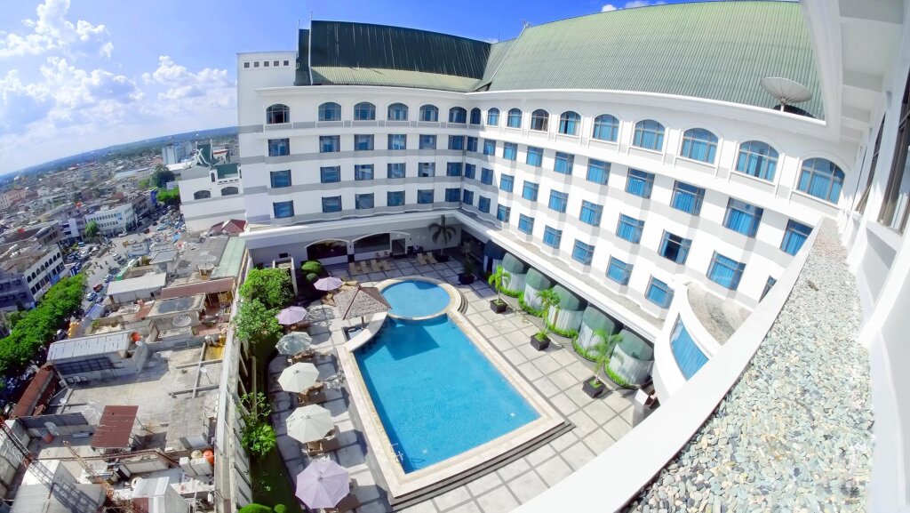 Двухместный номер Deluxe Grand Jatra Hotel Pekanbaru