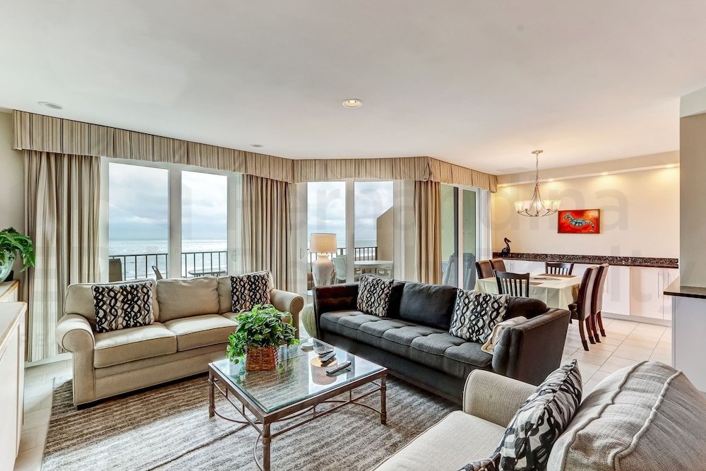 Habitación Estándar Spacious Oceanfront Penthouse Villa by RedAwning