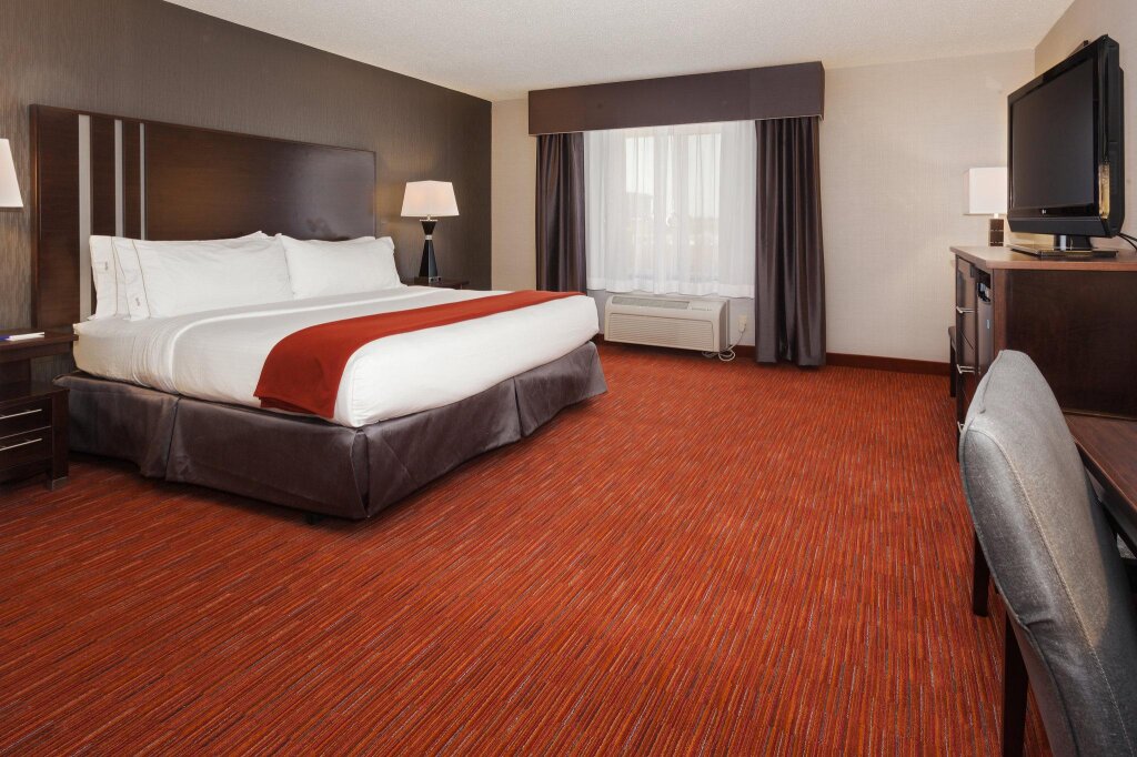 Номер Standard Holiday Inn Express & Suites Rapid City, an IHG Hotel