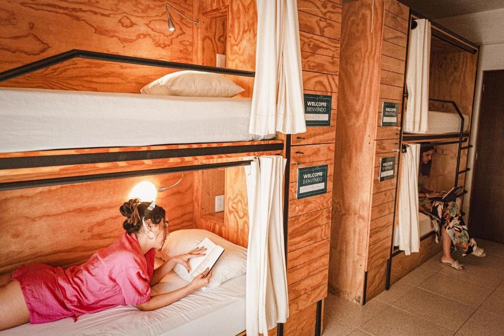 Bed in Dorm (female dorm) Nomads Hostel & Bar Cancun
