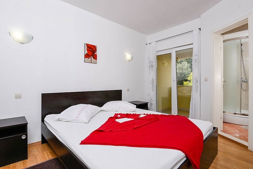 Apartment 2 Schlafzimmer mit Balkon Apartments Trstenica