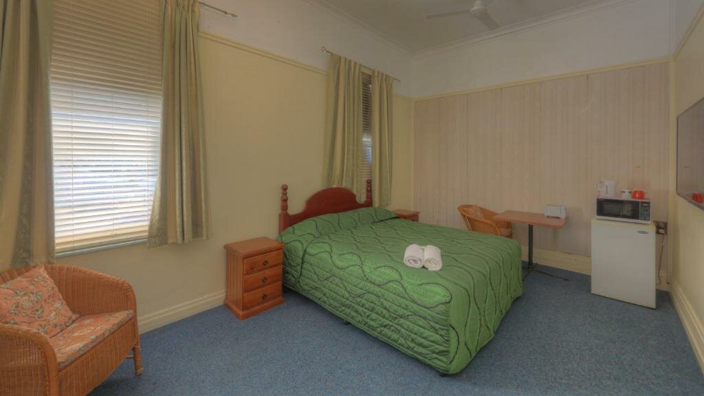 Standard Double room The Park Motel