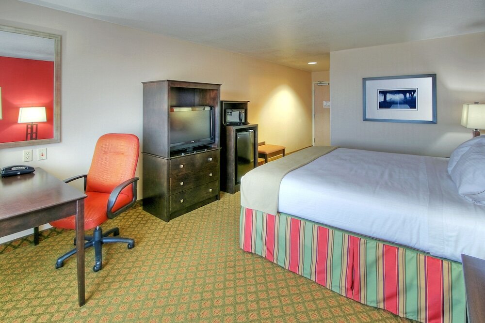 Номер Standard Holiday Inn Express and Suites - Tucumcari, an IHG Hotel