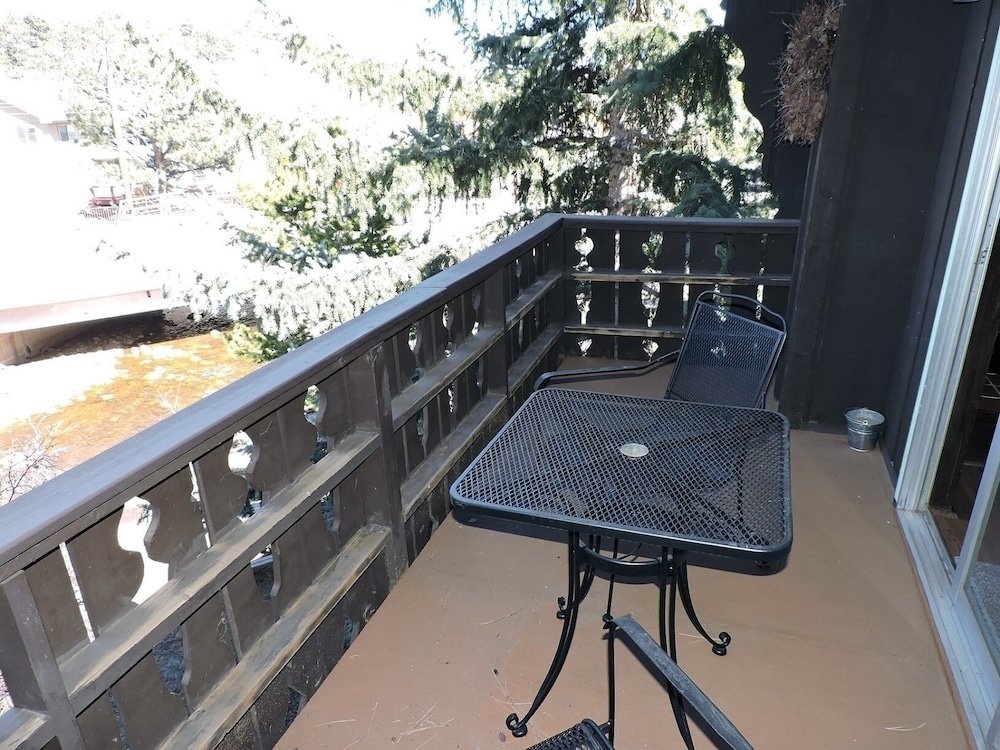 Standard Zimmer Elkhorn One Bedroom Condo with River View from Deck and Walking Distance to Estes Park - #3262 by RedAwning