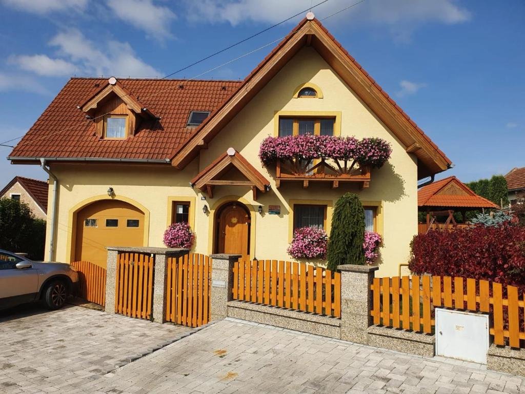 Standard room Žltý dom Vrbov
