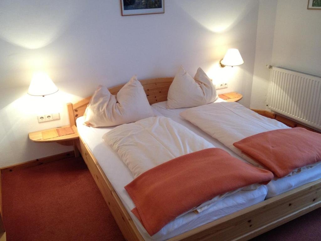 Standard Double room Pension Lipicer