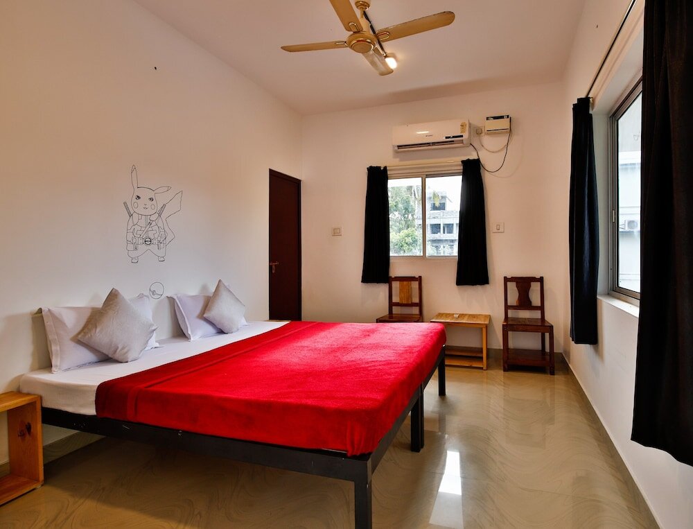 1 Bedroom Standard room with courtyard view Trippr Alleppey - Backpacker Hostel