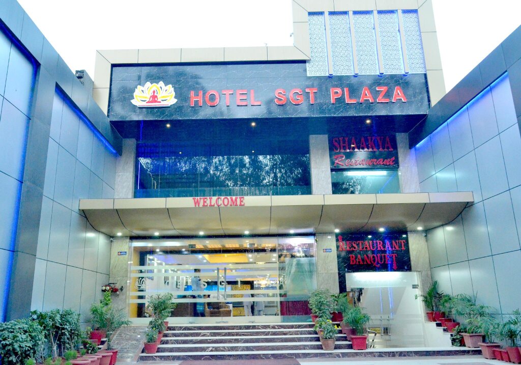 Номер Deluxe Hotel SGT Plaza