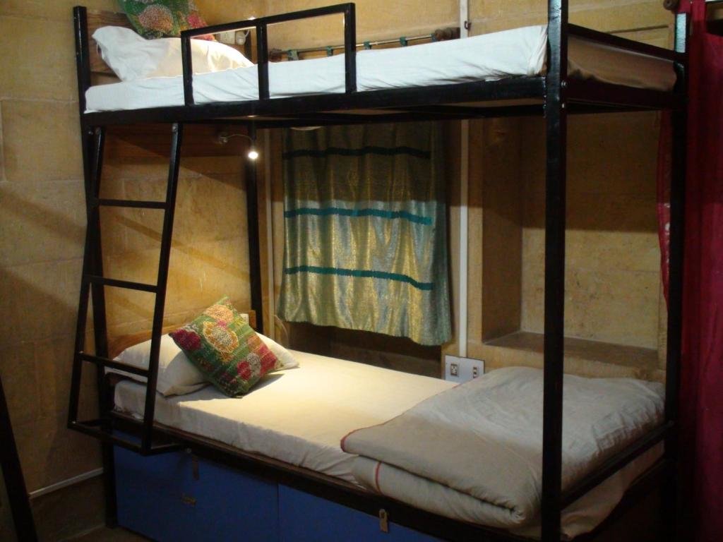 Bed in Dorm Hotel Oasis Haveli