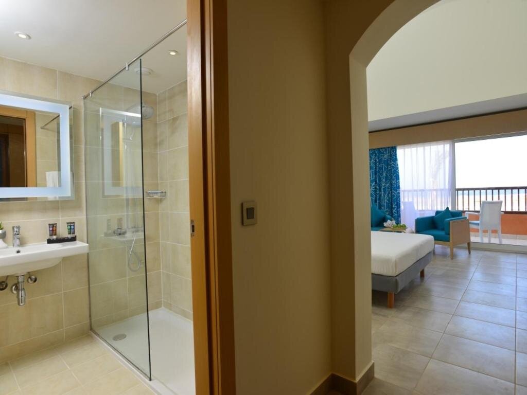 Standard Double room seafront Novotel Marsa Alam Beach Resort