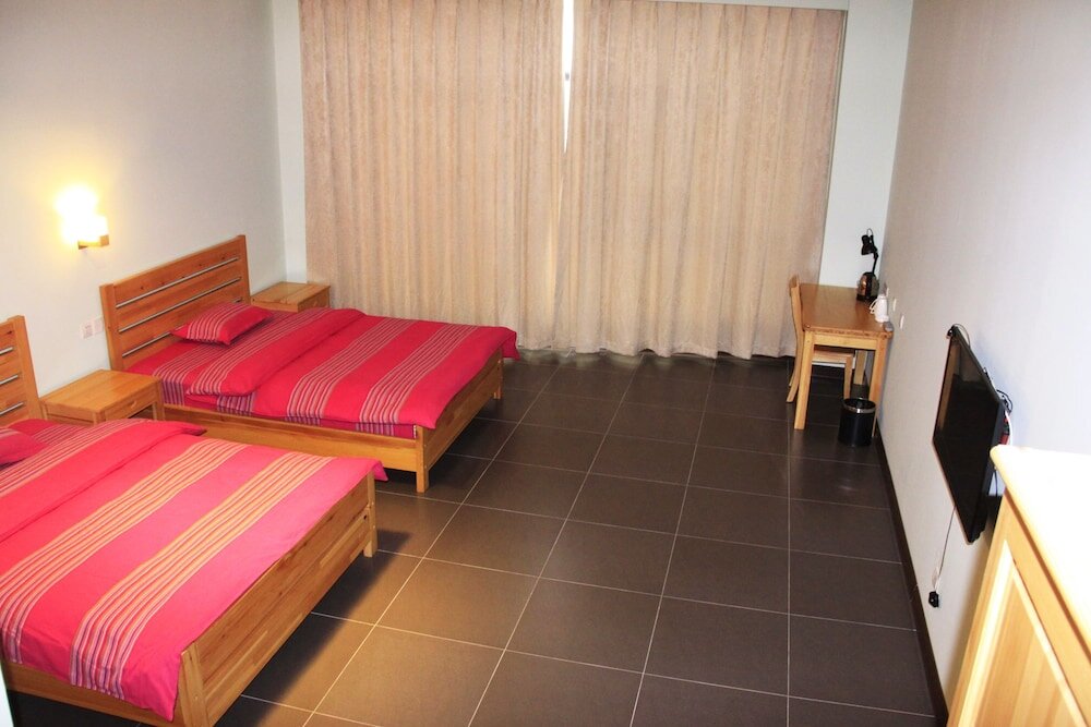 Economy Double room Linzhou Red Flag Canal International Youth Hostel