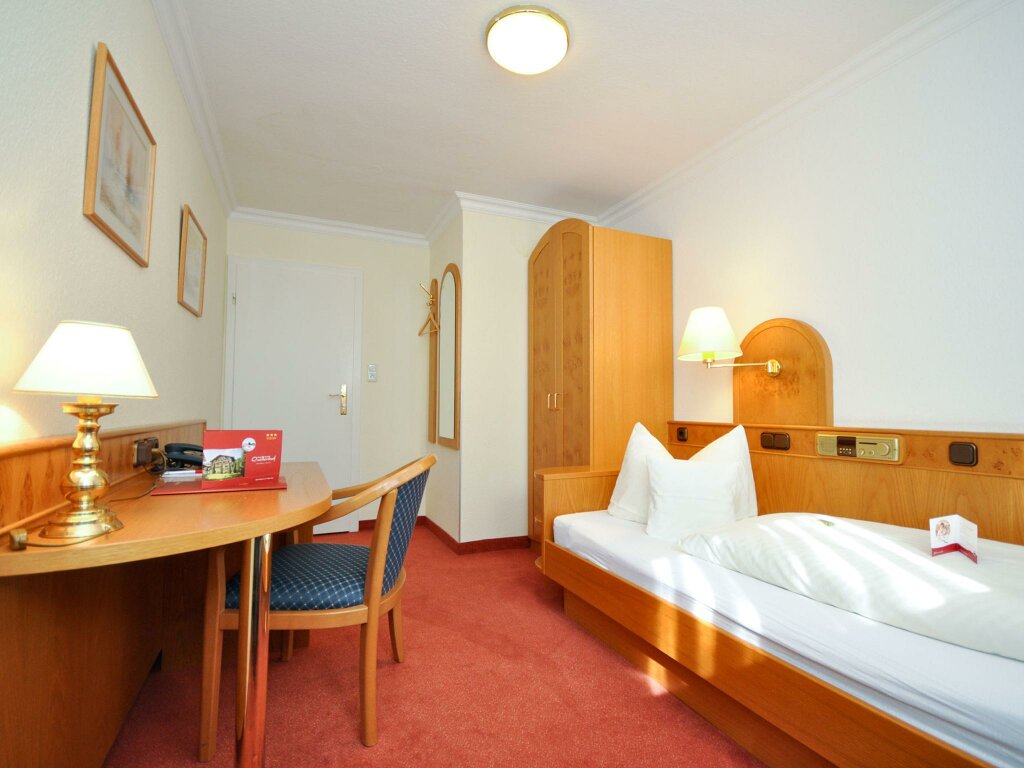 Standard Zimmer Hotel Quellenhof