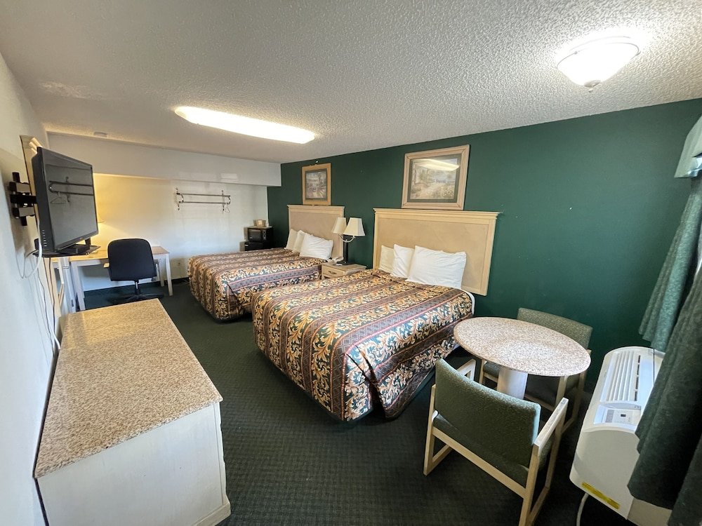 Четырёхместный номер Standard Empire Inn & Suites Absecon/Atlantic City