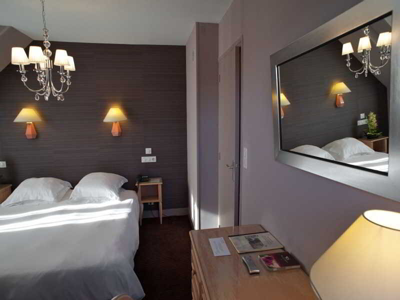 Двухместный номер Standard Grand Hotel de Courtoisville - Piscine & Spa