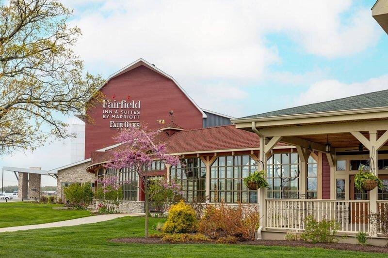 Business Suite Fairfield Inn & Suites by Marriott Fair Oaks Farms