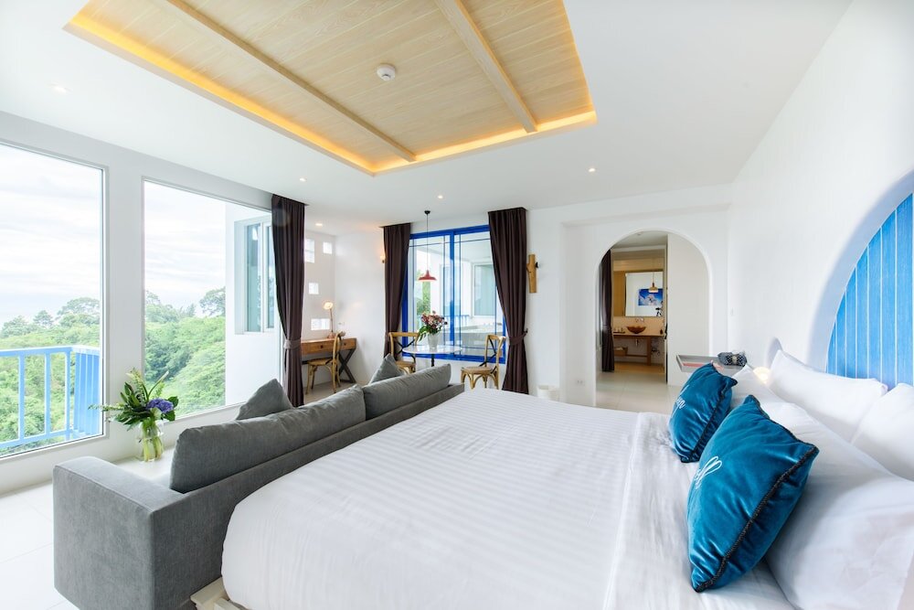 Deluxe Zimmer mit Balkon und mit Meerblick Costa Village Bangsaray