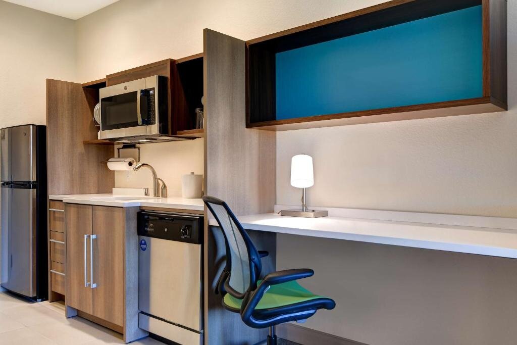 Двухместный люкс Home2 Suites by Hilton North Plano Hwy 75