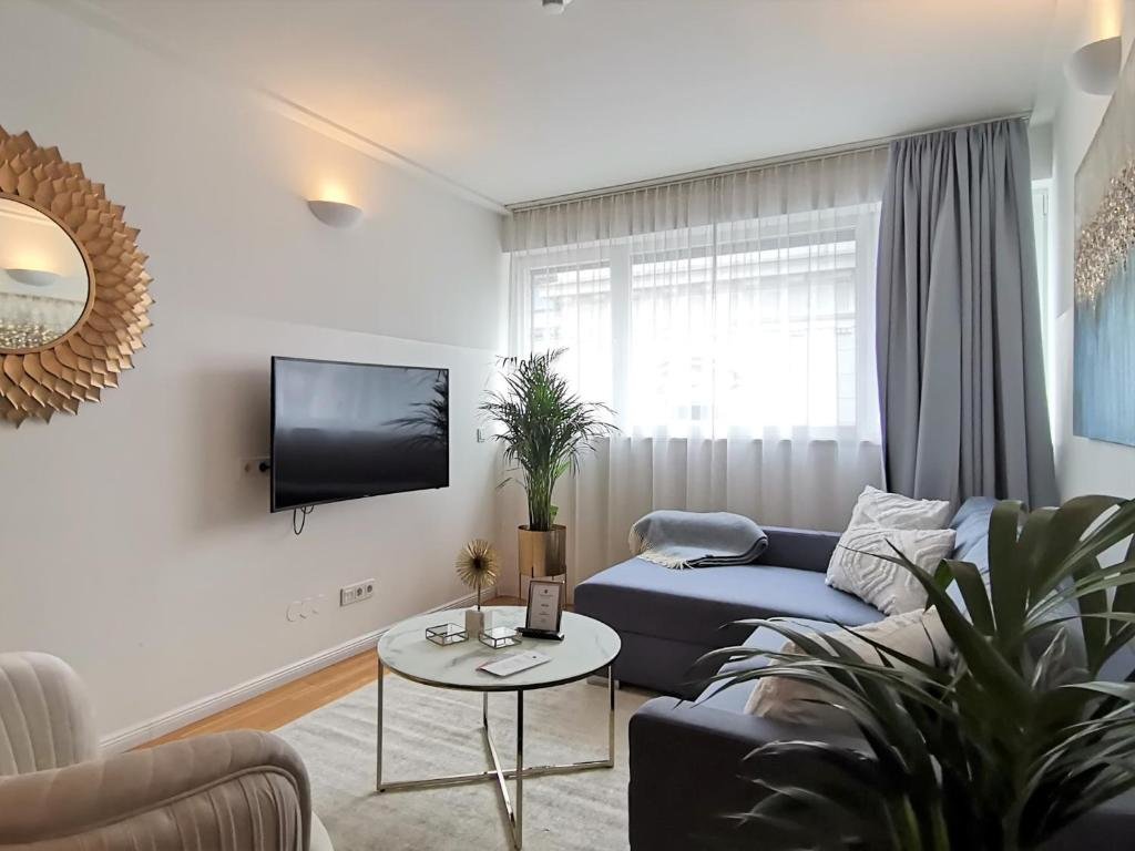 2 Bedrooms Apartment Rafael Kaiser - Premium Apartments City Centre - Contactless 24h Check-In