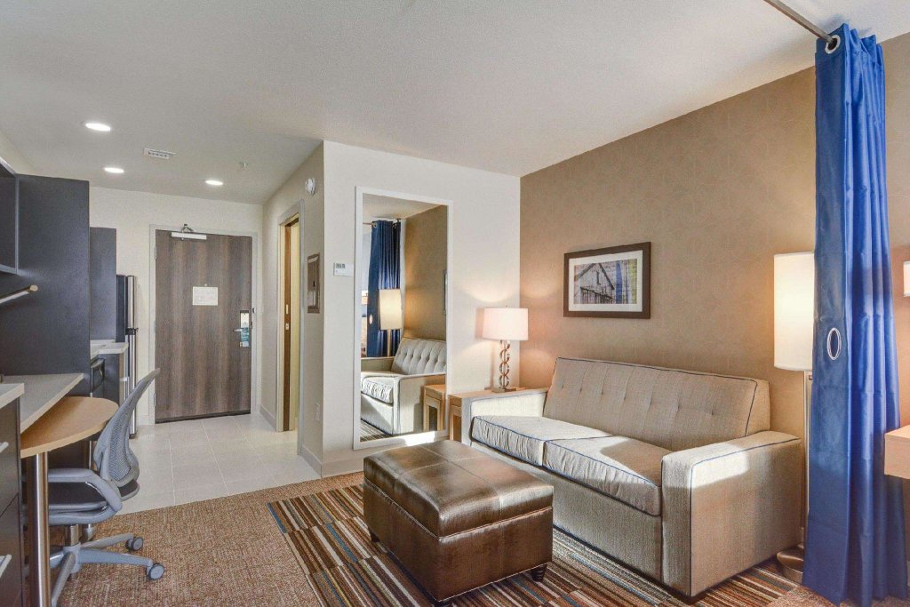 Четырёхместная студия Home2 Suites by Hilton Irving/DFW Airport North