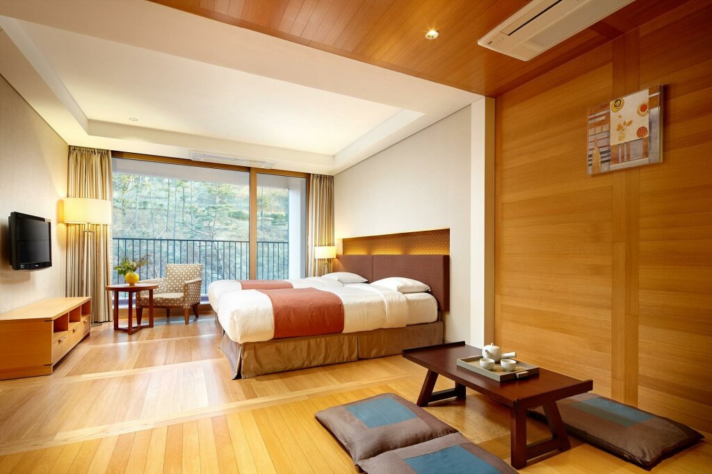 Deluxe Zimmer Lotte Buyeo Resort