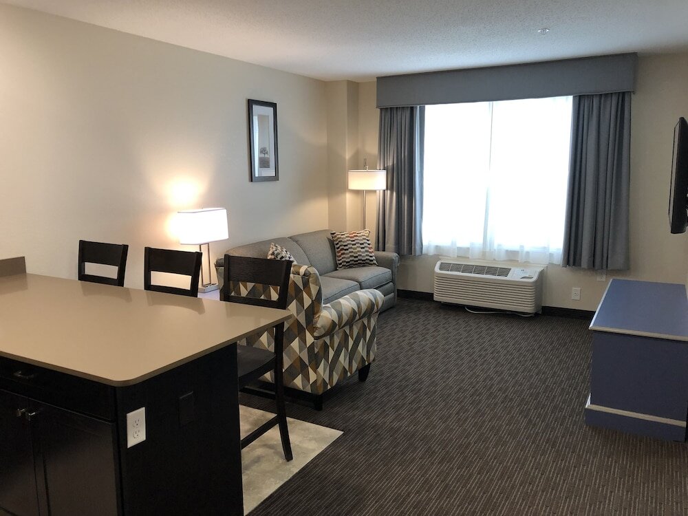 Suite Independence Stay