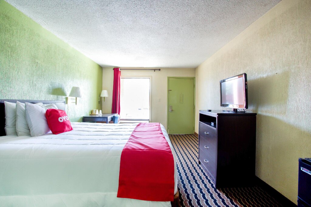Suite OYO Hotel Pensacola I-10 & Hwy 29