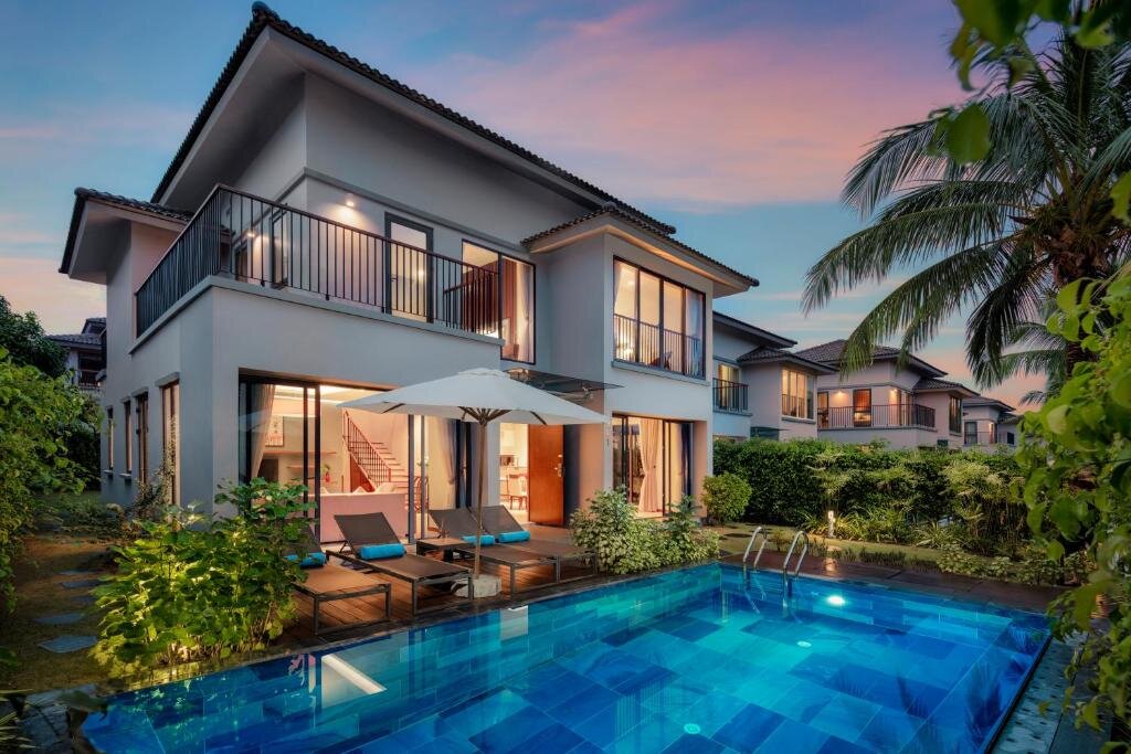 Villa 3 habitaciones con balcón Best Western Premier Sonasea Villas Phu Quoc